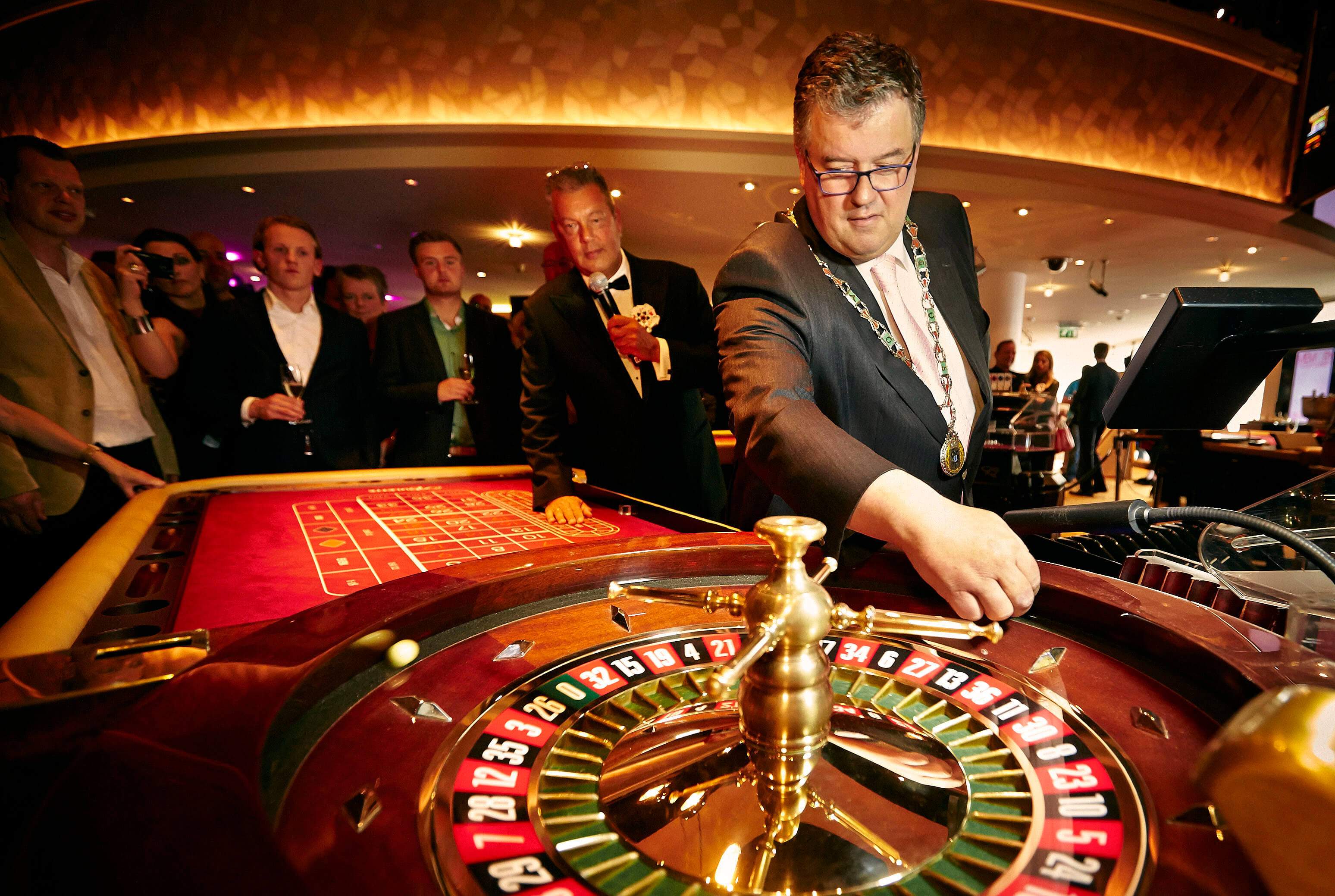 Самые лучшие казино рулетки азартные игры интернет казино игровые автоматы